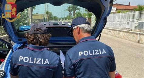 Roma, torna la banda del Rolex. Imprenditore rapinato a bordo 